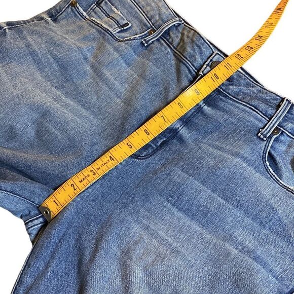 PARKER SMITH Raw Hem Flare Jeans - Picture 12 of 16